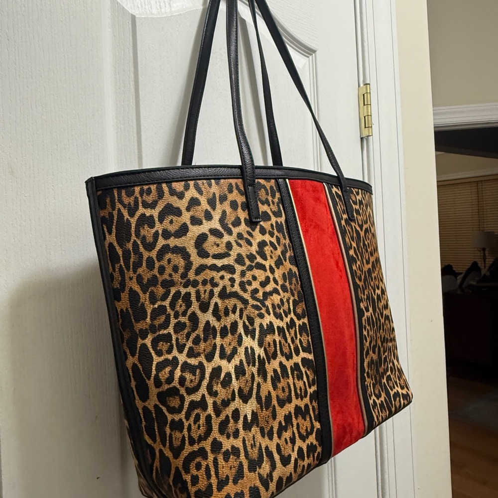 Chico’s Leopard Print Tote Bag with Red Accent I. Excellent  conditions - Picture 5 of 15